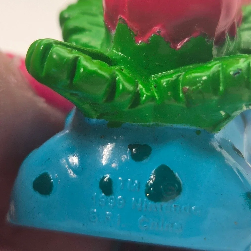 Pokemon Bulbasaur Basic Fun BFI Keychain Figure 1998 Nintendo Vintage